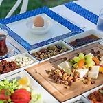 Mavi Zeytin Butik Nocleg ze śniadaniem Seferihisar