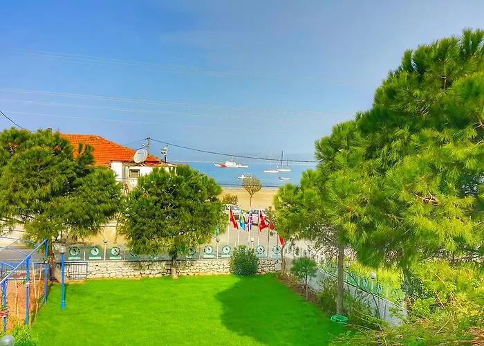 Mavi Zeytin Butik فندق مبيت وإفطار