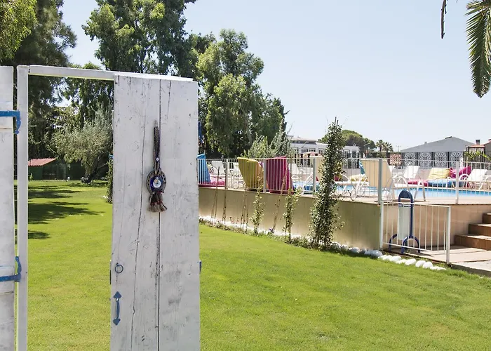 Mavi Zeytin Butik فندق مبيت وإفطار سفيريهيسار